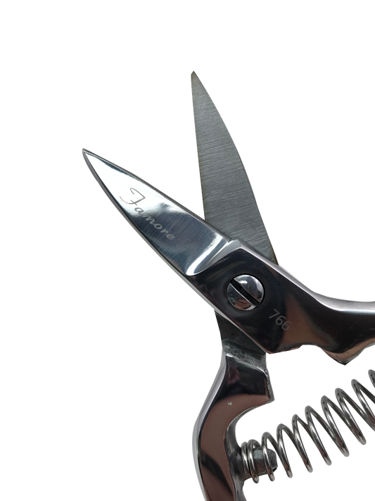 766 - Rag Quilt Snips (6.25in)