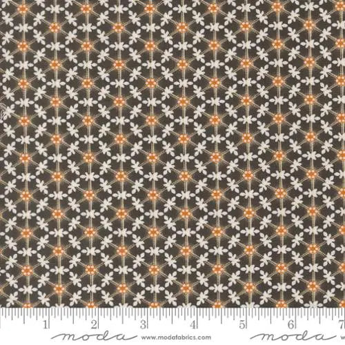 Agatha Road Midnight Wreaths Blenders 44"/45" Fabric Per Yard
