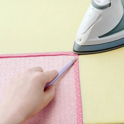 Hold It Precision Stiletto by Clover Needlecraft