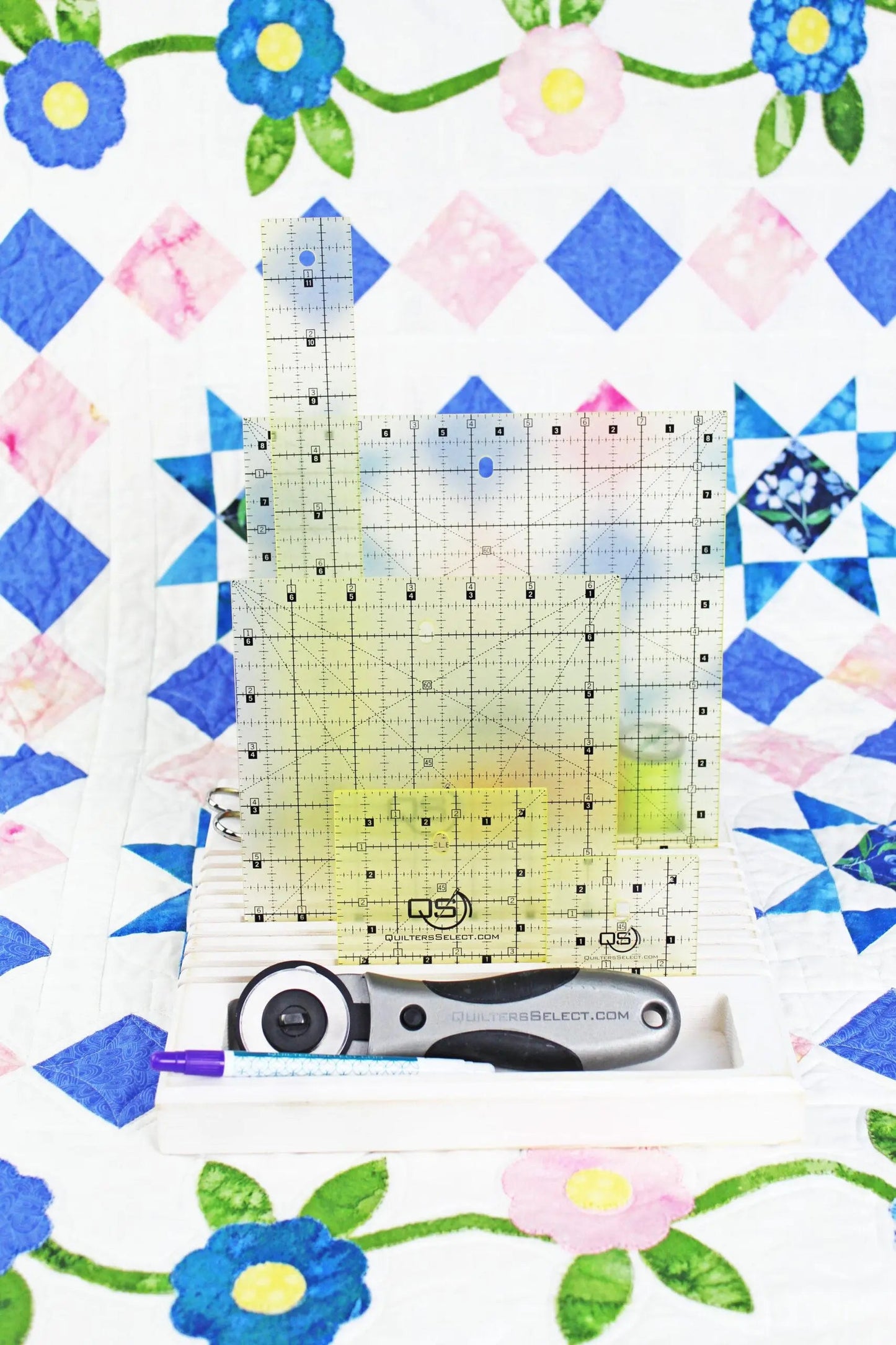 Quilters Select RULER HOLDER - 3MM