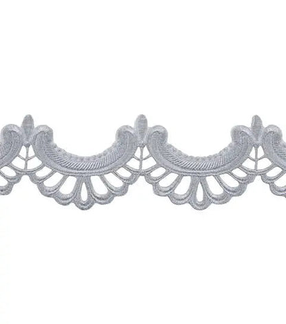 Yaya Han Iron-On Scallop Trim Silver - Per Yard