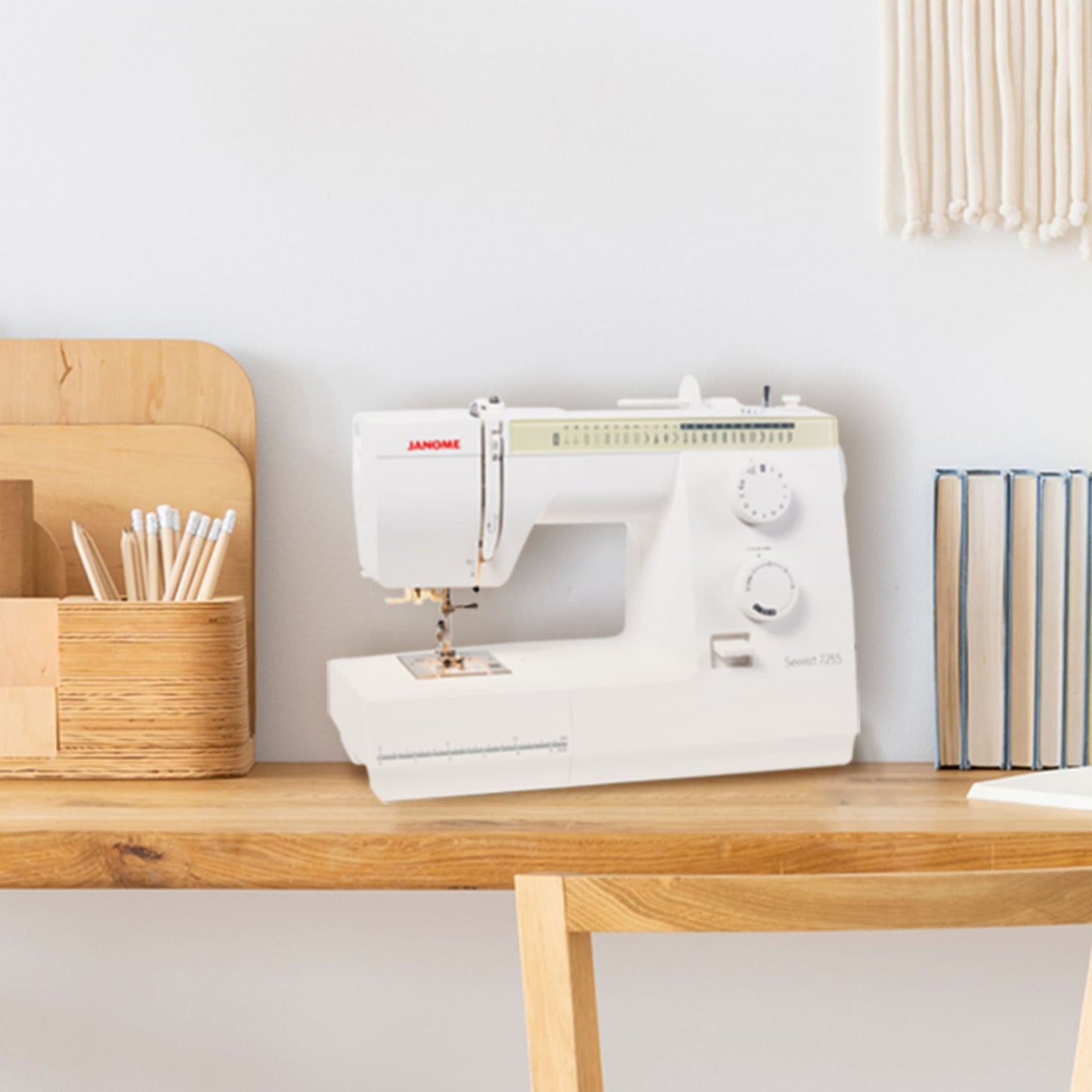 Janome Sewist 725S Mechanical Sewing Machine with FREE Bundle